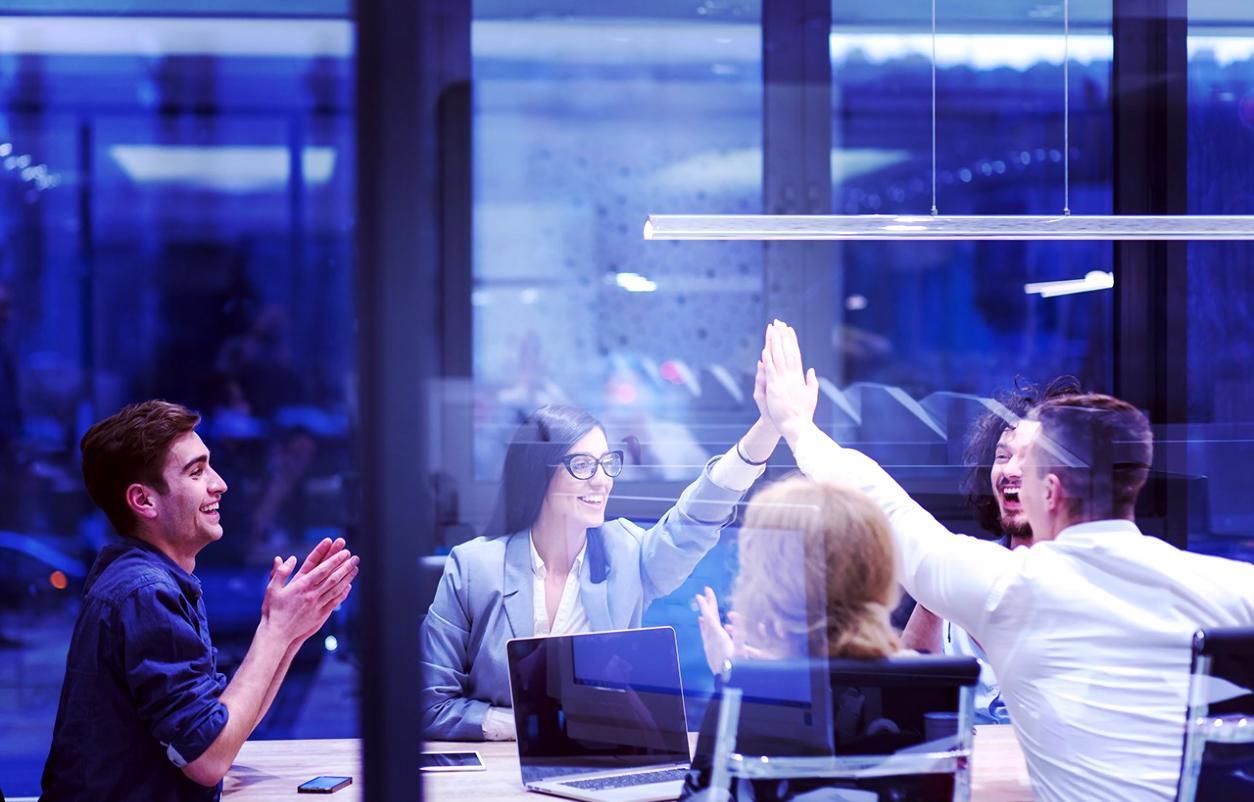 Ambiente di apprendimento collaborativo con materiali didattici